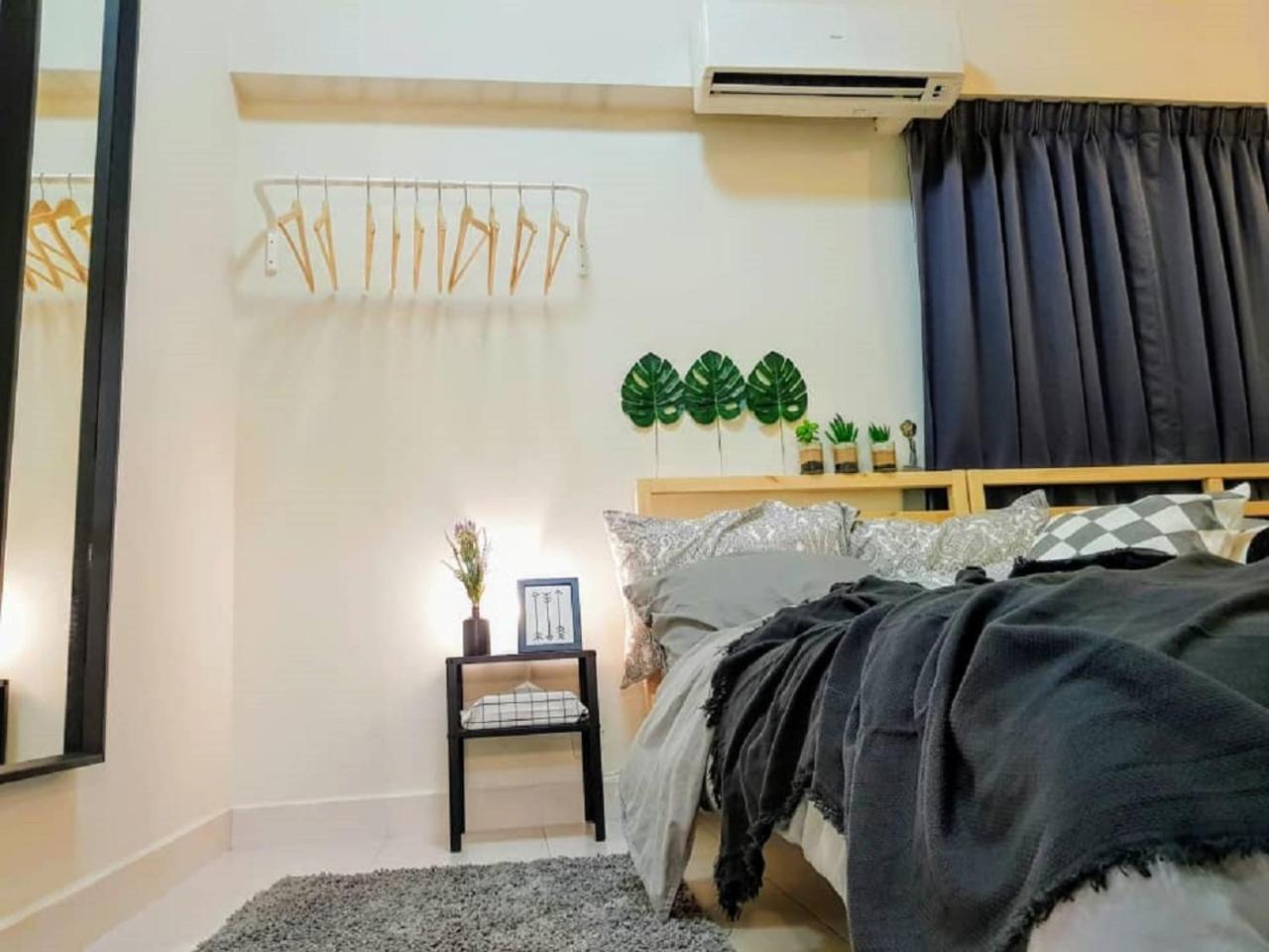 Puchong 8-12 Pax 5Min Lrt Cozy Apartment Ioi Mall Екстер'єр фото