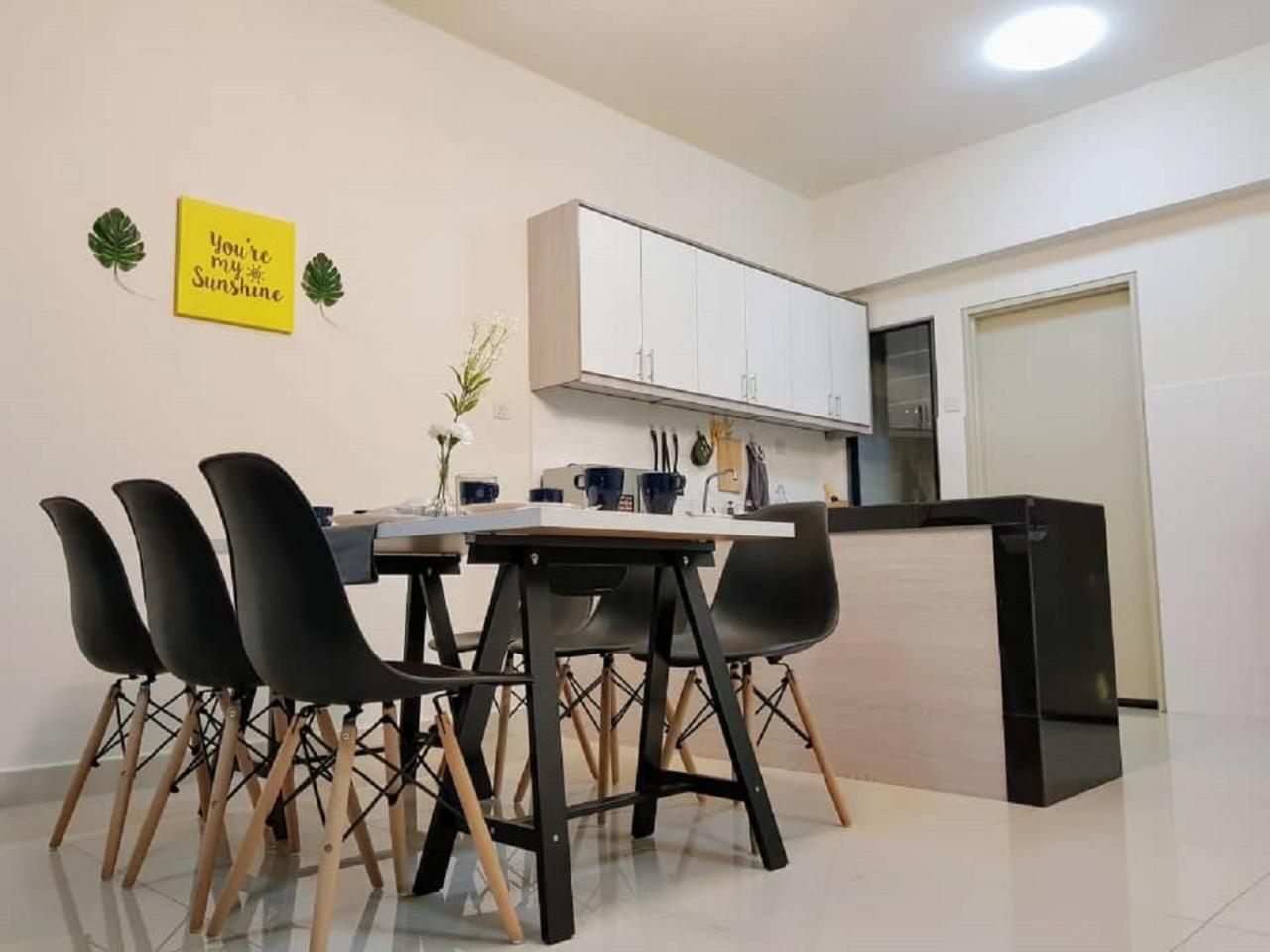 Puchong 8-12 Pax 5Min Lrt Cozy Apartment Ioi Mall Екстер'єр фото